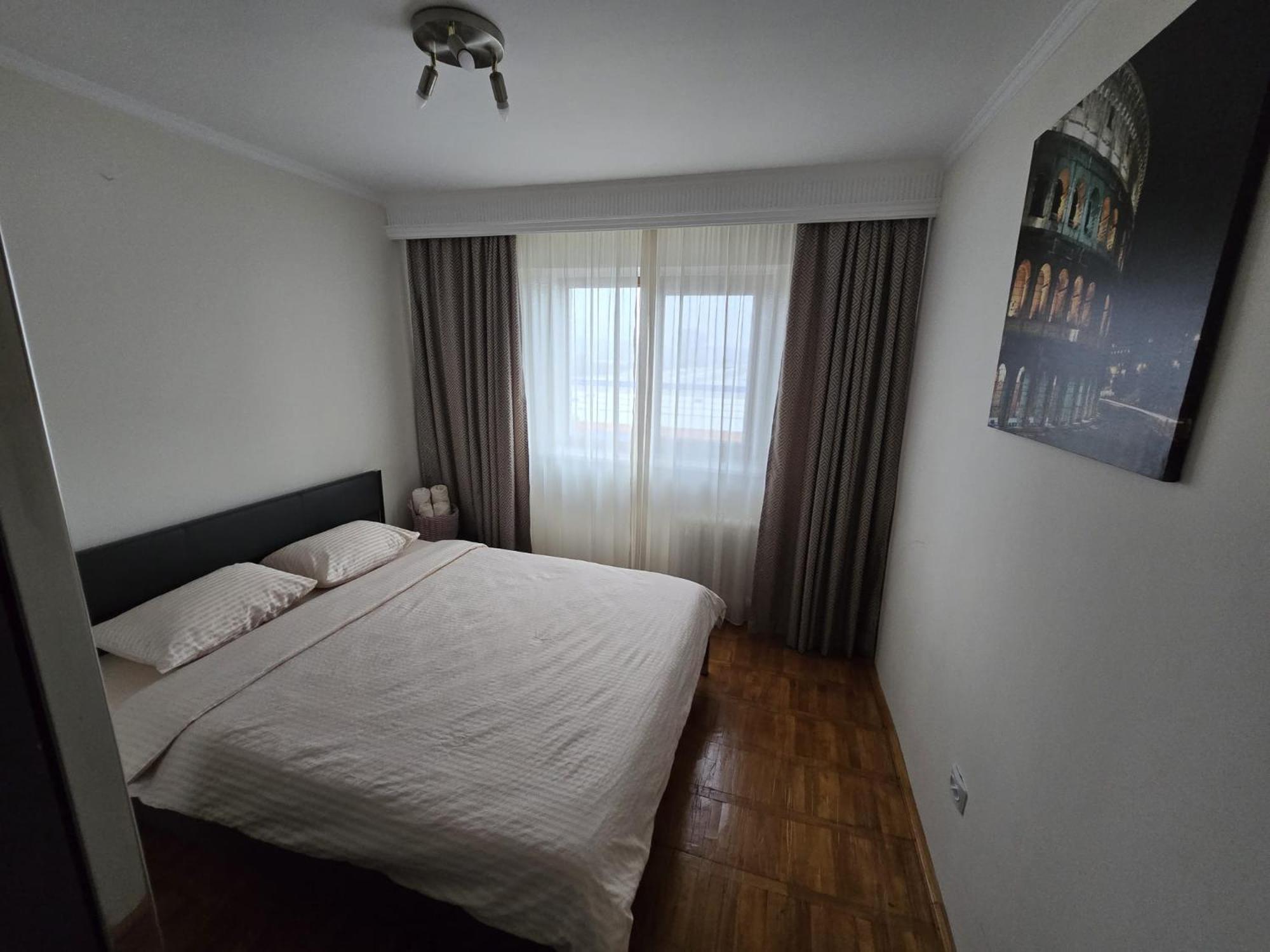 Apartament 3 Camere, Zona Dedeman ピテシュティ エクステリア 写真